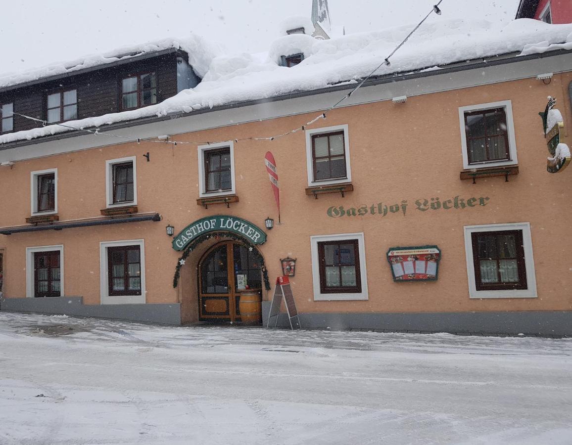 Gasthof - Restaurant Loecker Radstadt Bagian luar foto
